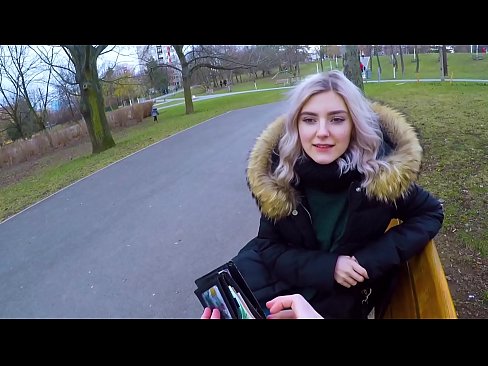 ❤️ Už pinigus nuryja karštą nepažįstamojo spermą - blowjob in the park by Eva Elfie ❤ Just porno prie mūsų ❌️❤